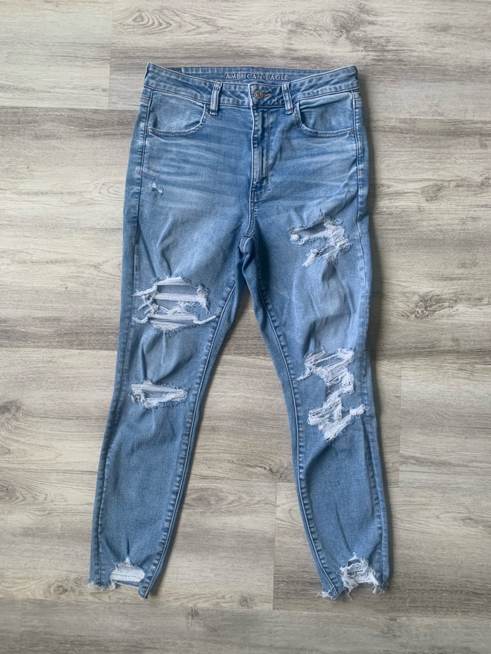 American Eagle SUPER HIGH RISE JEGGING NEXT LEVEL STRETCH Distressed denim